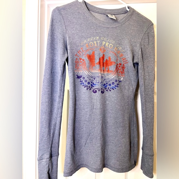 2 Roxy Y2K Thermals - Tan & Grey Long Sleeve Tees w/ Surfer Logo Rare Grail - Picture 7 of 16